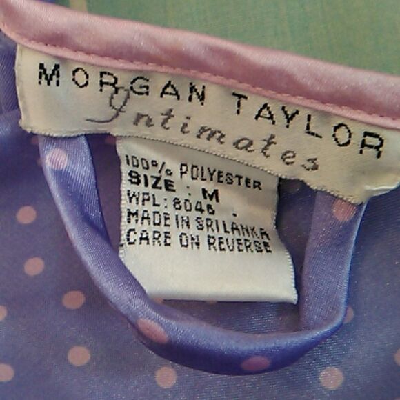 Morgan Taylor Satin Robe - Picture 8 of 11
